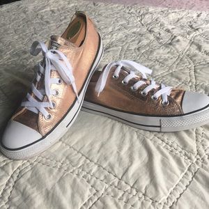 Rose Gold Converse Low-tops Unisex